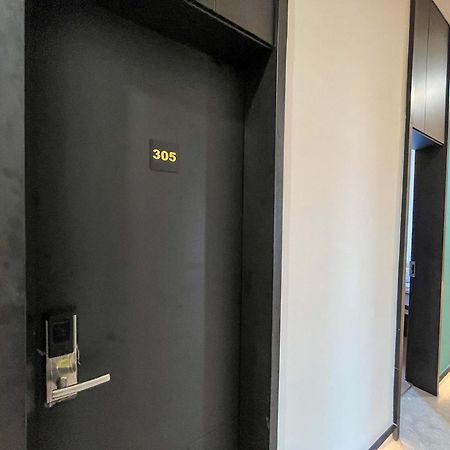 Sans Hotel Premiere Majapahit Semarang Kültér fotó